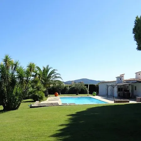 Villa Beauvallon Properties *